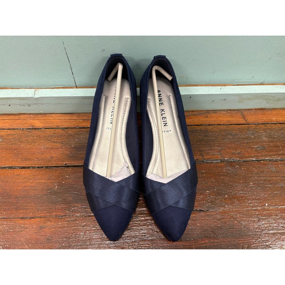 NWB Anne Klein Navy Blue Oalise Flats Women's size 8 1/2